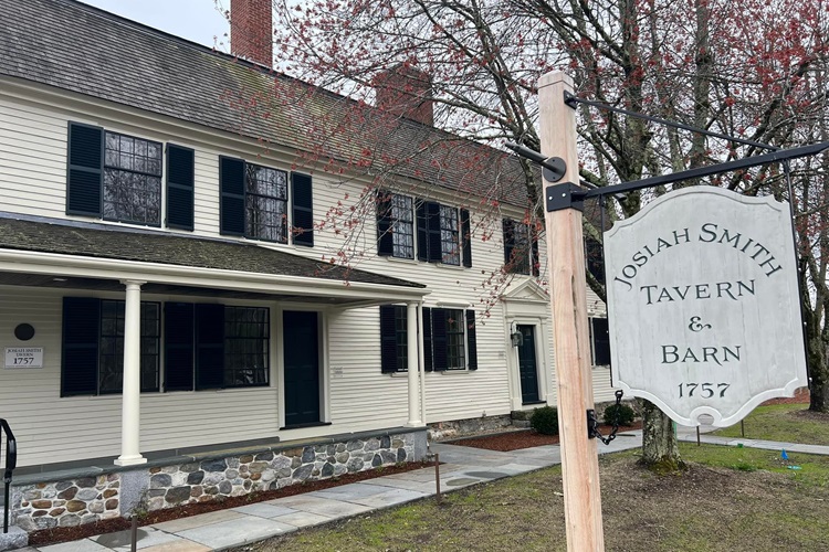 Josiah Smith Tavern and Barn